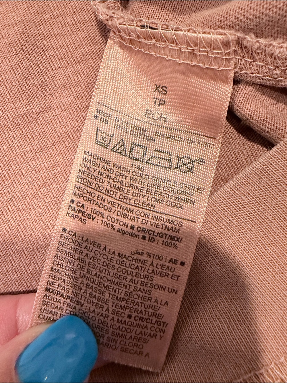 Old Navy Peach Short-Sleeve Crew Tee - Picture 6 of 6